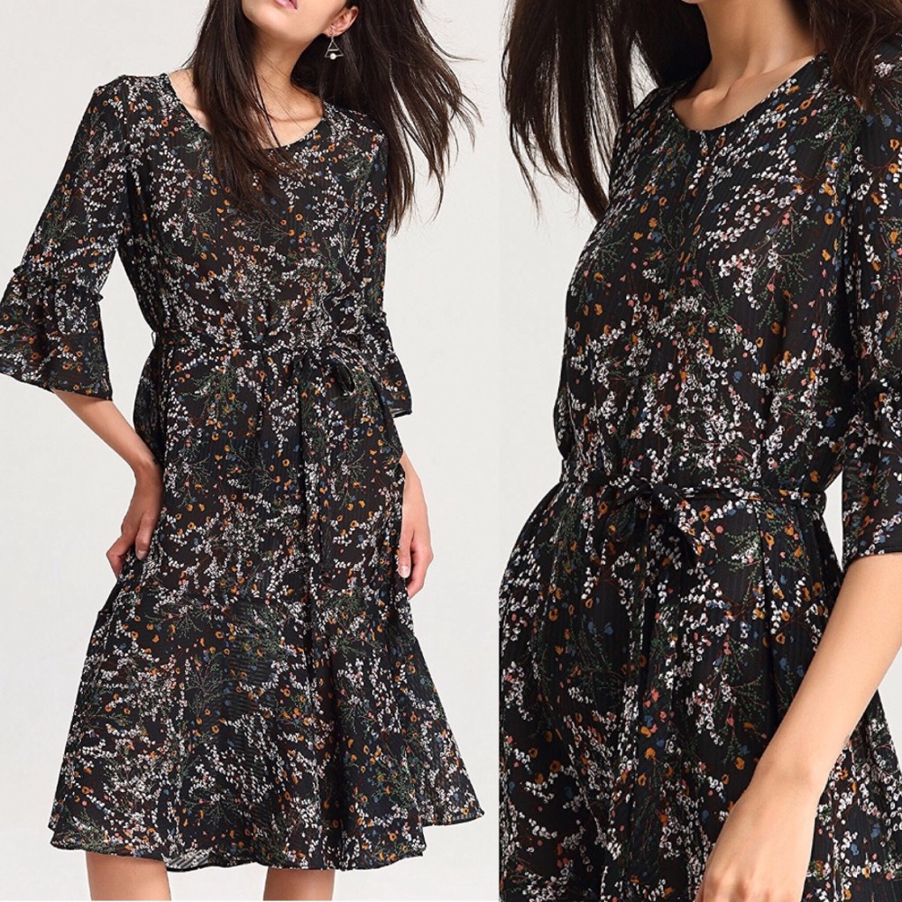 Floral dress, size S, new, belted